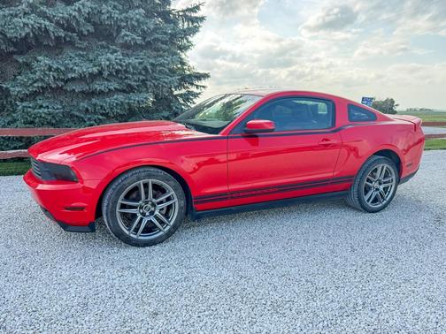 Red 2011 Ford Mustang V6