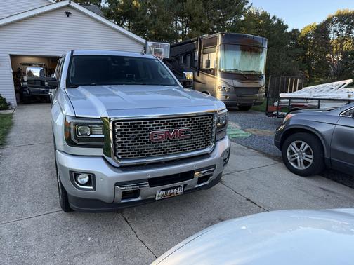 Silver 2015 GMC Sierra 2500 Denali
