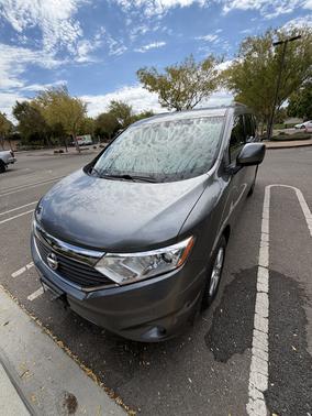 Gray 2017 Nissan Quest SV