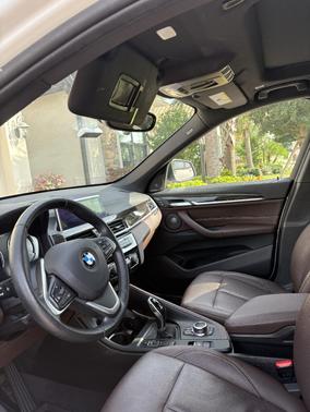 White 2022 BMW X1 sDrive28i