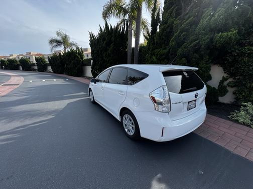 2012 Toyota Prius v Three