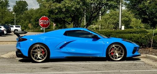 2024 Chevrolet Corvette Stingray w/2LT