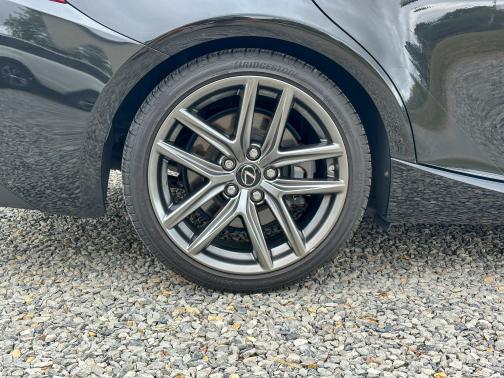 2017 Lexus IS 200t F SPORT