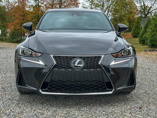 2017 Lexus IS 200t F SPORT
