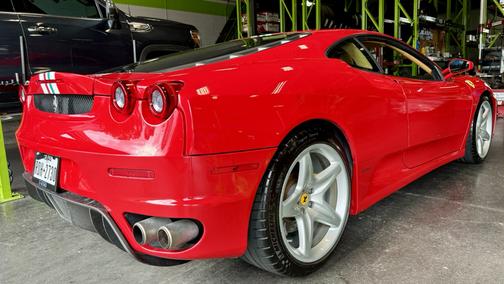 Red 2005 Ferrari F430 Berlinetta