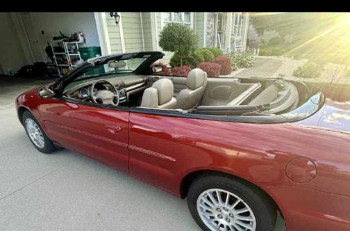 2004 Chrysler Sebring LXi