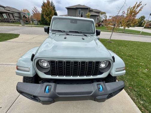 2024 Jeep Wrangler 4xe Sport S