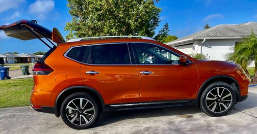 Orange 2018 Nissan Rogue SL