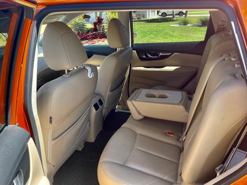 Orange 2018 Nissan Rogue SL