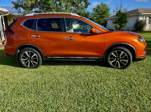 Orange 2018 Nissan Rogue SL