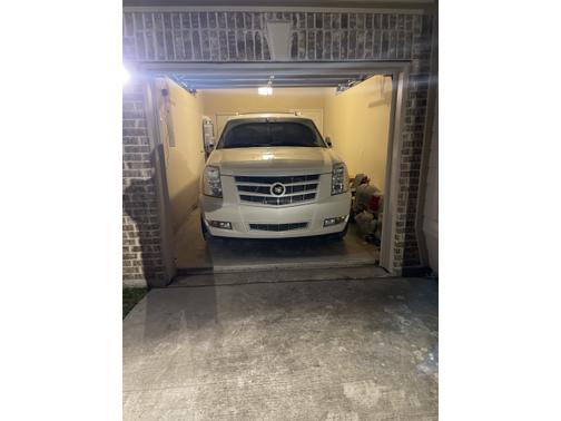 2013 Cadillac Escalade ESV Premium