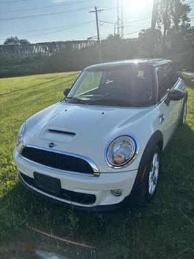 2011 MINI Cooper S Base