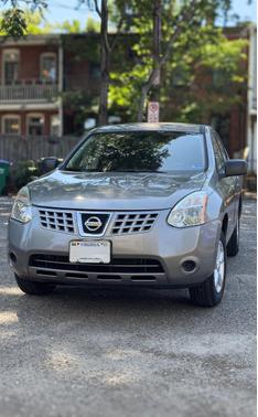 Gray 2010 Nissan Rogue S