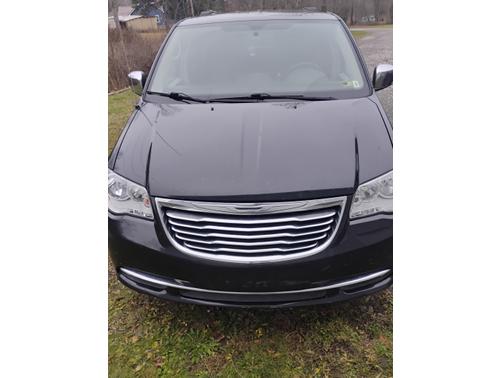 2012 Chrysler Town & Country Touring-L