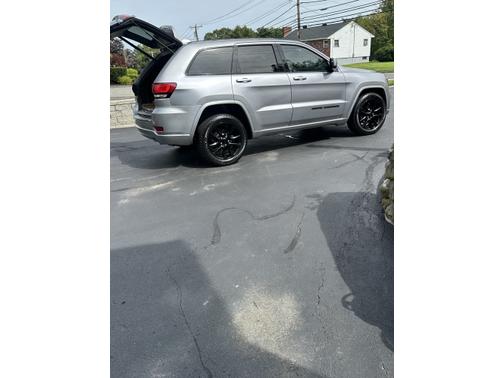2019 Jeep Grand Cherokee Altitude