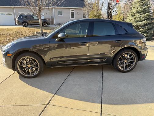 2022 Porsche Macan Macan GTS