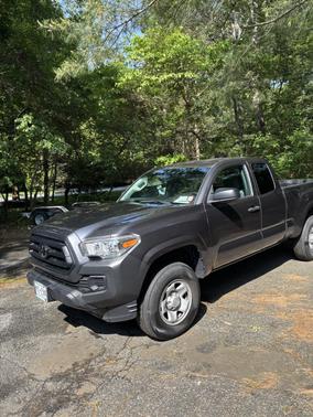 2022 Toyota Tacoma SR5