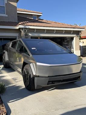 2024 Tesla Cybertruck AWD