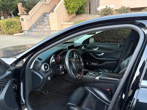 2017 Mercedes-Benz C-Class C 300