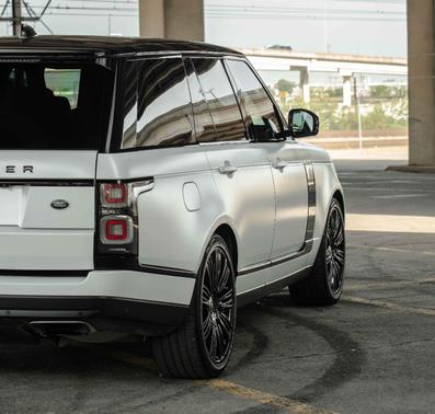 White 2018 Land Rover Range Rover 3.0L Supercharged HSE