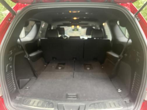 Red 2017 Dodge Durango GT