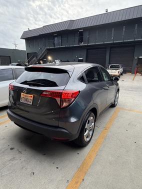 Gray 2017 Honda HR-V EX