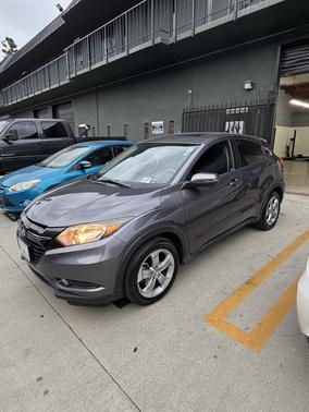 Gray 2017 Honda HR-V EX