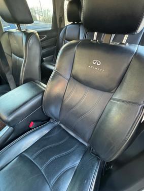 Black 2013 INFINITI JX35 Base