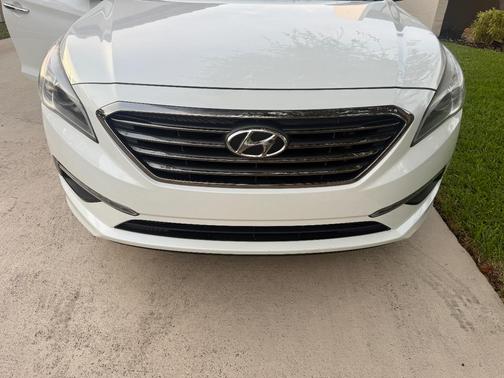 White 2015 Hyundai SONATA Limited