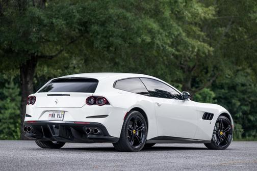 White 2017 Ferrari GTC4Lusso V12