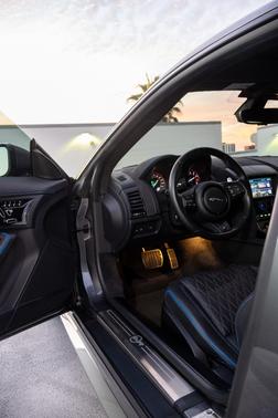 2017 Jaguar F-TYPE SVR