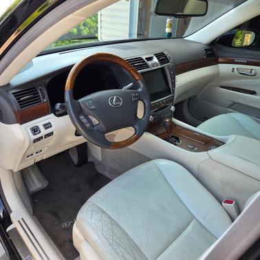 2011 Lexus LS 460 Base