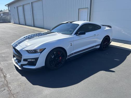 2020 Ford Shelby GT500 Base