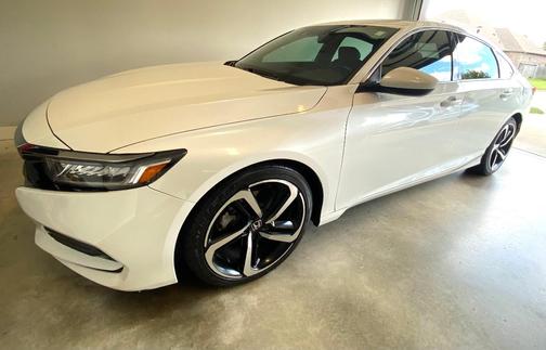 White 2019 Honda Accord Sport