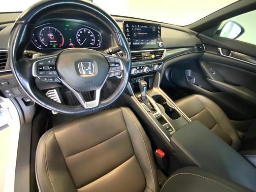 White 2019 Honda Accord Sport