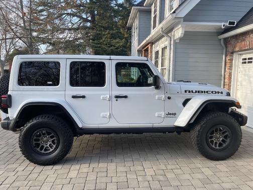 2023 Jeep Wrangler Rubicon 392