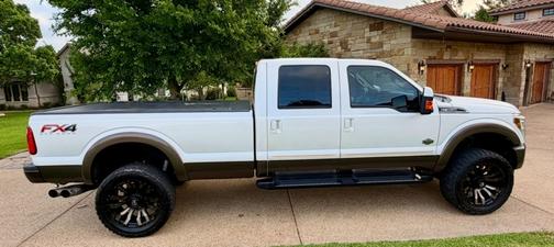 White 2016 Ford F-350 King Ranch