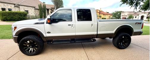 White 2016 Ford F-350 King Ranch
