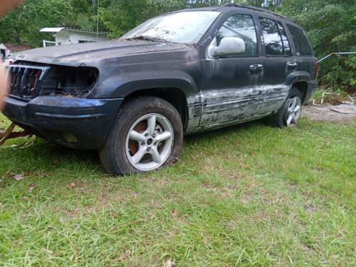 Blue 2002 Jeep Grand Cherokee Limited