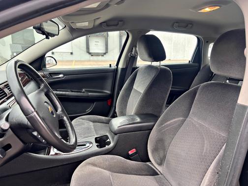 Black 2013 Chevrolet Impala LT