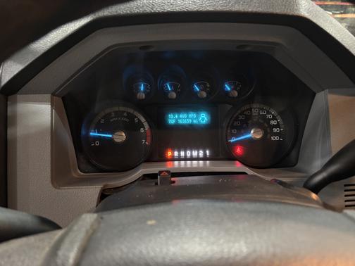 White 2015 Ford F-250 XLT