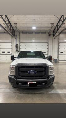 White 2015 Ford F-250 XLT
