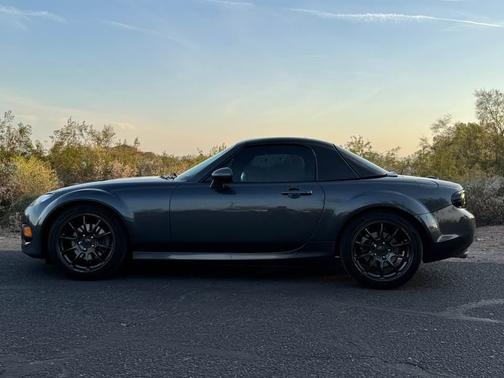 Gray 2015 Mazda MX-5 Miata Grand Touring