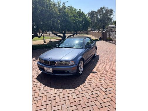 2002 BMW 325 Cic