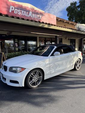 White 2010 BMW 135 i
