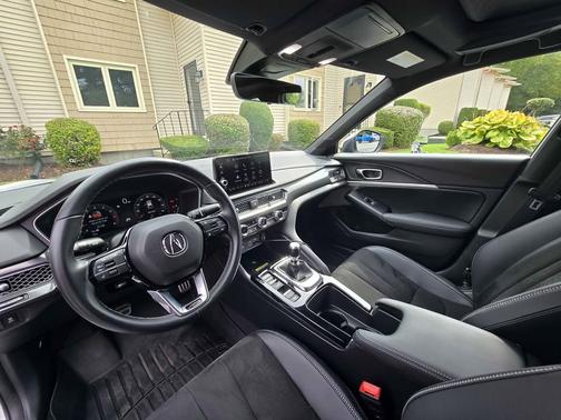 2023 Acura Integra w/A-Spec Tech Package