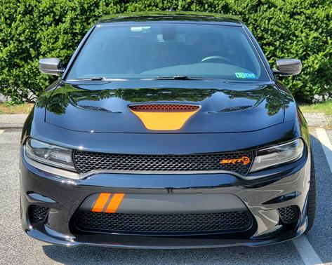 Black 2018 Dodge Charger SRT Hellcat