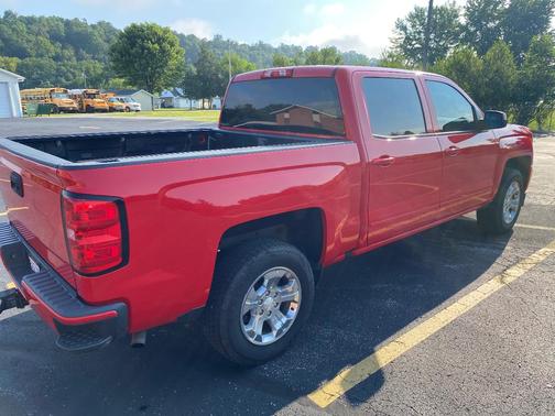 Red 2018 Chevrolet Silverado 1500 2LT