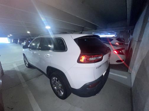 White 2015 Jeep Cherokee Limited