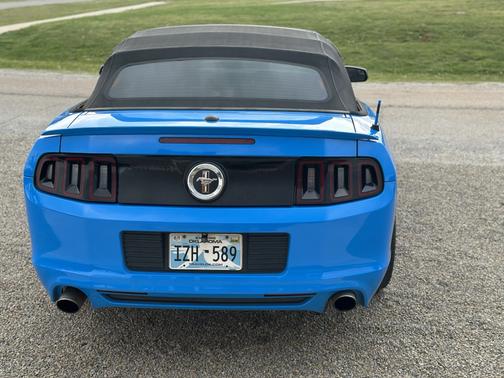 Blue 2014 Ford Mustang V6 Premium